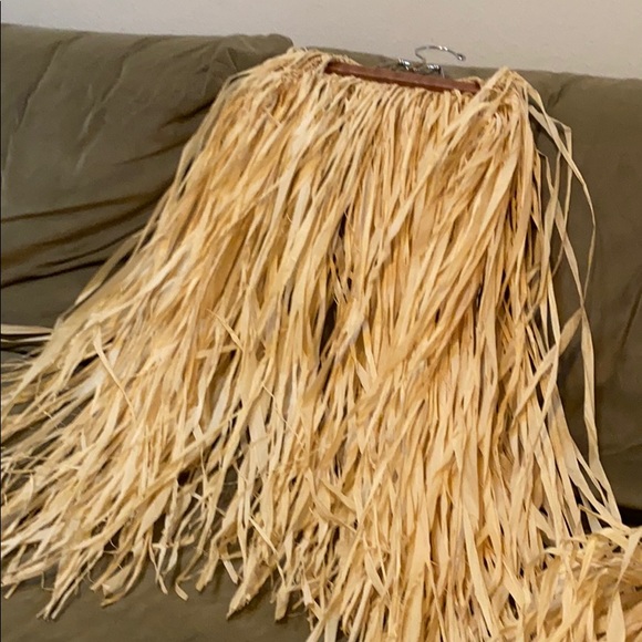 Raffia grass skirts   Handmade - Picture 2 of 2